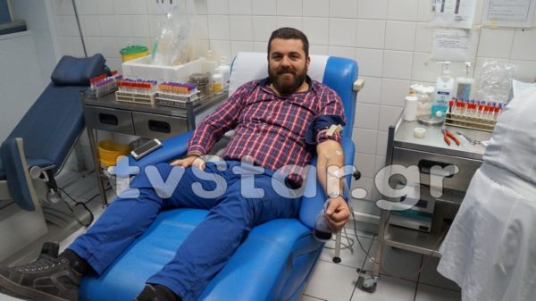Προσφορά ζωής από τους Πελοποννήσιους στην Εύβοια