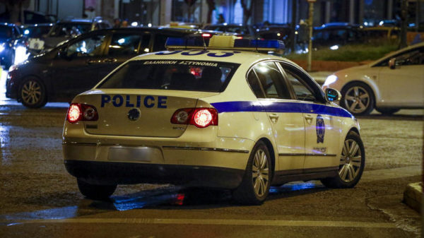 Με κλωτσιές και μπουνιές σκότωσαν οι ληστές την 86χρονη