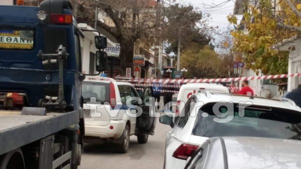 Μπλόκα παντού στα Βίλια για τον εντοπισμό των ληστών. (φώτο και video)