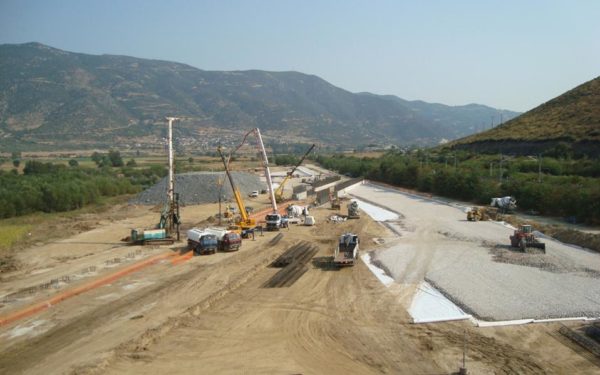 Έρχονται απαλλοτριώσεις οικοπέδων
