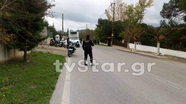 Συνελήφθησαν συνεργοί του ληστή των ΕΛΤΑ στα Βίλια. (φώτο)