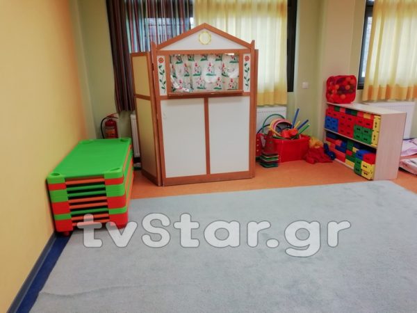 Τα νήπια στην Ριτσώνα δεν έχουν φάρμακα. Δεν υπάρχει διερμηνέας στο σχολείο