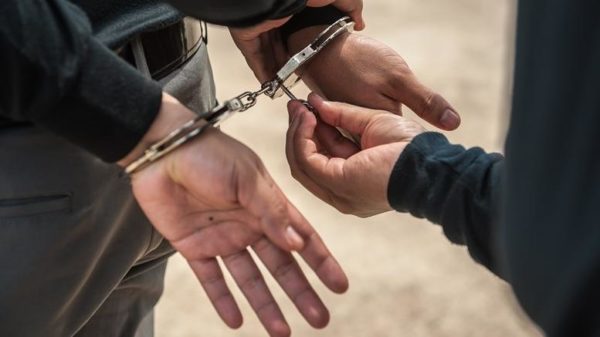 Έπιασαν 35χρονο για πορνεία. Τον έψαχναν στην Μολδαβία