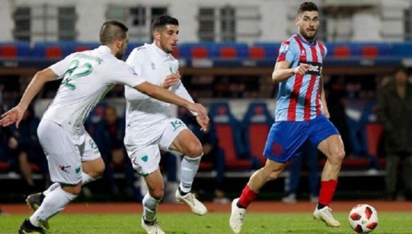 Πανιώνιος – Λεβαδειακός 1-1: Με γκολ στο 94′ πήραν το βαθμό οι “κυανέρυθροι”