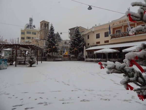 “Λευκή” εισβολή σε Φθιώτιδα – Ευρυτανία – Φωκίδα (φωτο και video)