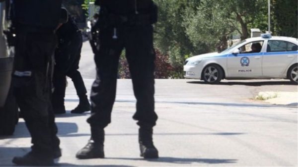 Χτύπησαν τον σεκιουριτά και έκλεψαν 150 χιλιάδες Ευρώ από το ATM του νοσοκομείου