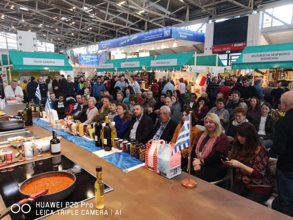 Άριστες οι εντυπώσεις από την Ελληνική συμμετοχή στην κορυφαία Έκθεση Τροφίμων – Ποτών του Μονάχου (φωτο)