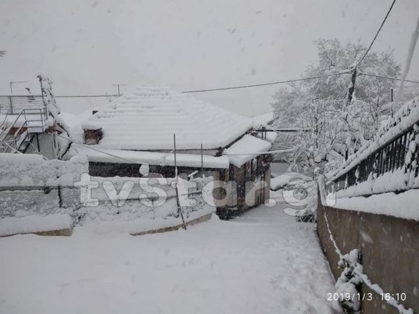 Επίκειται διακοπή κυκλοφορίας στον κεντρικό οδικό άξονα της Εύβοιας. Στο σκοτάδι πολλά χωριά