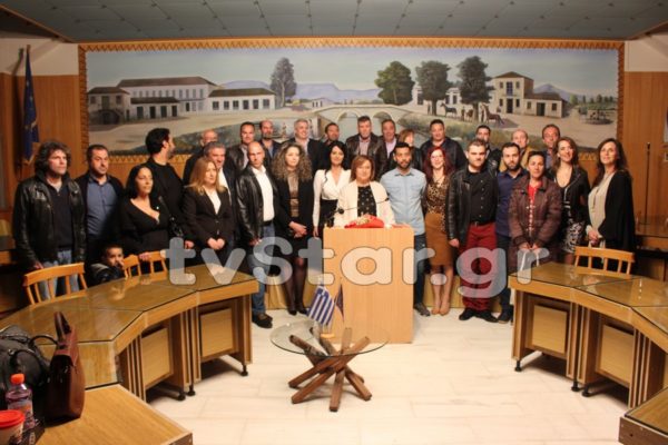 Έτοιμη δήλωσε η Βούλα Καράλη. Ανακοίνωσε υποψηφίους δημοτικούς και τοπικούς συμβούλους (video-photo)