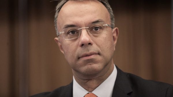 Σταϊκούρας για νέα ρύθμιση της προστασίας της πρώτης κατοικίας  και ΠΕΛ