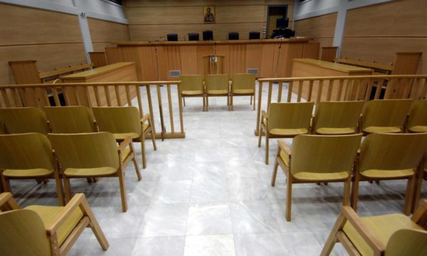 Λαμία: Τον χτύπησε με λοστό γιατί τον έβρισε. 4 χρόνια φυλακή