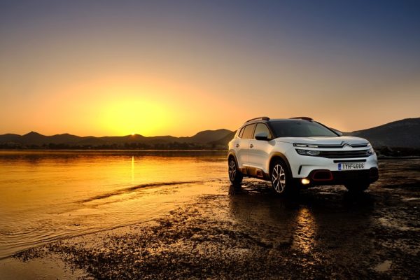 Νέο Citroën C5 Aircross Comfort Class SUV