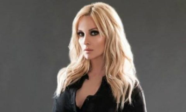 Μεγάλη συναυλία με την Πέγκυ Ζήνα την Τρίτη του Πάσχα  στην πλατεία Ελευθερίας