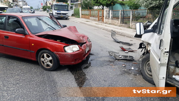 Τροχαίο στη Λαμία:  Πέρασε στο αντίθετο ρεύμα κυκλοφορίας. (φώτο)