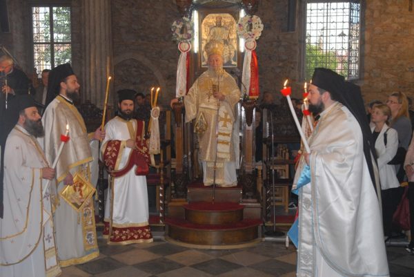 Ο Εσπερινός της Αγάπης μέσα από διάφορες ξένες γλώσσες (photo-video)