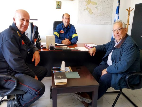 Επίσκεψη του Βουλευτή Ν. Θηβαίου στη Δ/νση Πυροσβεστικής Υπηρεσίας Ν. Βοιωτίας