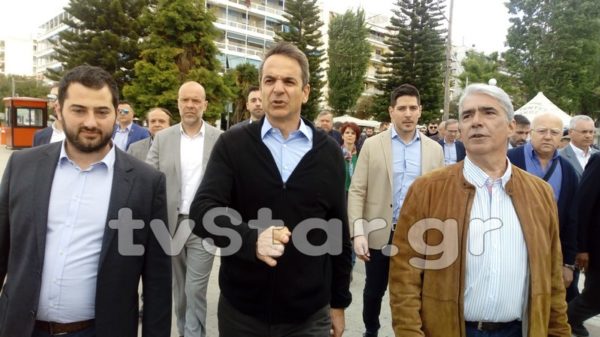 Χαλκίδα: Επισκέφθηκε επιχειρήσεις και μίλησε για μείωση των φόρων