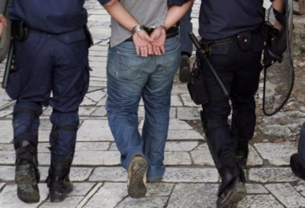 Ρομά έκλεψαν αυτοκίνητο, σκοτώθηκε ο φίλος τους και αφέθηκαν ελεύθεροι