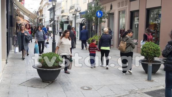 Ναυτική νύχτα με ανοιχτά τα εμπορικά καταστήματα μέχρι τις 12 τα μεσάνυχτα