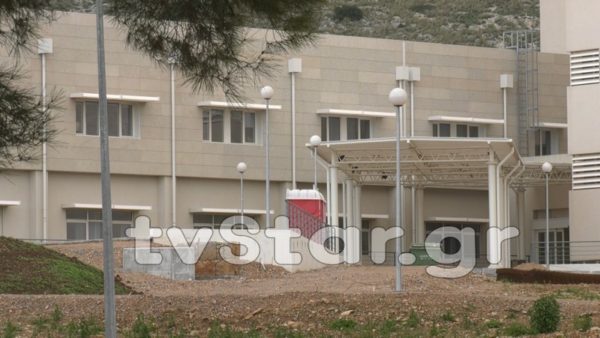 Εργαζόμενοι νοσοκομείου Χαλκίδας: “Πόσο ακόμα το νοσοκομείο θα λειτουργεί στα όρια ? “