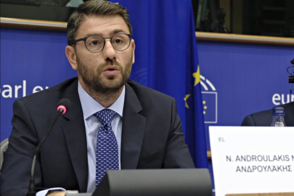 Νίκος Ανδρουλάκης: Οι πολιτικές της συντηρητικής παράταξης άνοιξαν το κουτί της Πανδώρας στην Ελλάδα