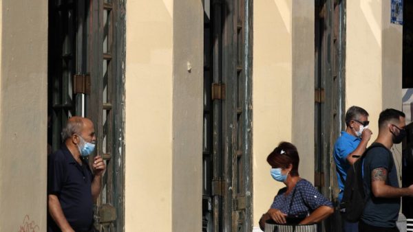 Κορωνοϊός: Τα τέσσερα νέα μέτρα που εξετάζονται