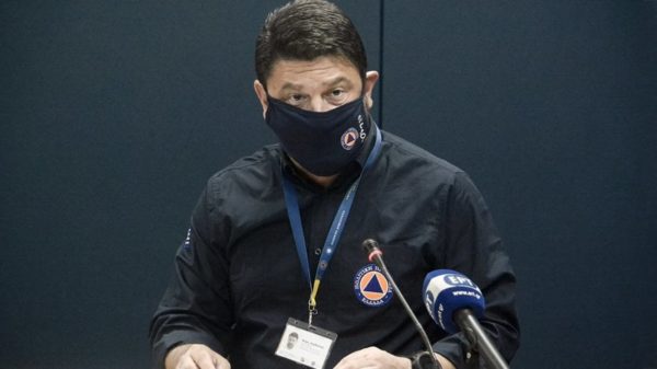 Χαρδαλιάς: Από αύριο κλειστά από τα μεσάνυχτα περίπτερα, κάβες και μίνι μάρκετ
