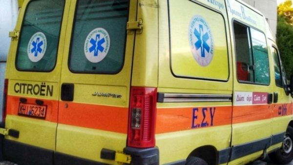 Κόρινθος: Τροχαίο δυστύχημα με έναν νεκρό και εννέα τραυματίες. Αναζητούνται δύο άτομα