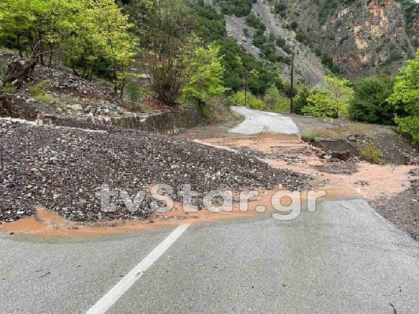 Αποκλεισμένα χωριά στον Δήμο Καρπενησίου – Κατολισθήσεις και υπερχειλίσεις ρεμάτων από την έντονη βροχόπτωση (φωτο)