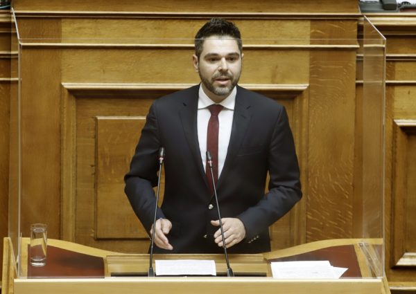 Γ. Σαρακιώτης: «Μεθοδεύσατε τον παροπλισμό των ερευνητικών κέντρων χάριν επιχειρηματικών συμφερόντων»