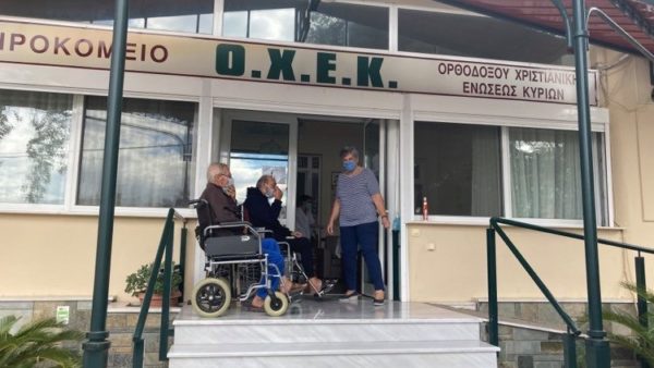 Προληπτικά τεστ για κορωνοϊό έγιναν στον οίκο ευγηρίας ΟΧΕΚ Θήβας (video)