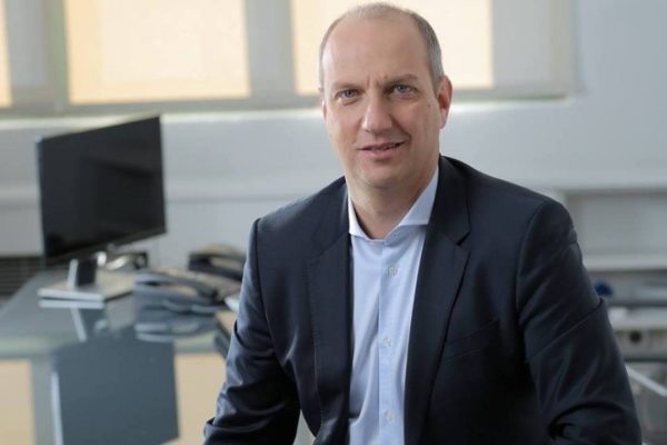 Καλύπτονται πλέον οι μετακινήσεις των αθλητικών ομάδων από τους δήμους με τροπολογία της κυβέρνησης