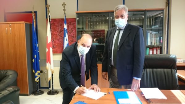 Ορκίστηκε νέος Διοικητής του Γενικού Νοσοκομείου Λαμίας ο Ανδρέας Κολοκυθάς (φωτο)