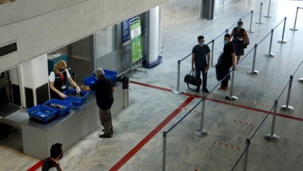 Η Ελλάδα είναι η μοναδική χώρα της Ευρώπης για την οποία δεν έχει εκδοθεί ταξιδιωτική προειδοποίηση από το Βερολίνο