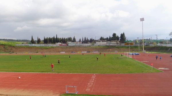 Η Περιφέρεια Στερεάς Ελλάδας βελτιώνει τις αθλητικές εγκαταστάσεις του Δημοτικού Σταδίου Θήβας