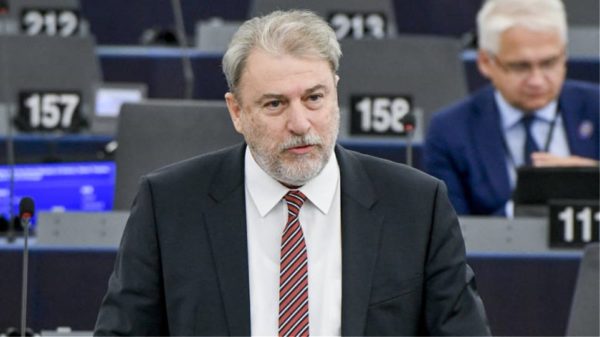 Ν.Μαριάς: Σημαντική η επίσκεψη Λαβρόφ στην Αθήνα