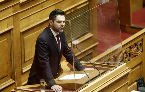 H oμιλία του Γ. Σαρακιώτη για το νέο Πτωχευτικό Κώδικα: «Οι περιουσίες των Ελλήνων θα χαθούν με την υπογραφή σας κε Υπουργέ»