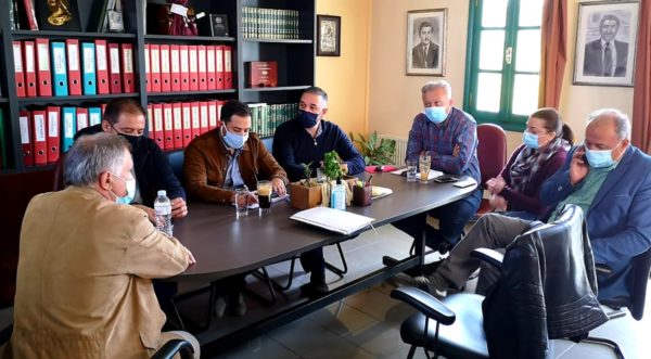 Στο Δήμο Μακρακώμης ο Θέμης Χειμάρας