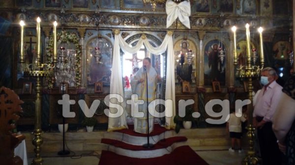 Αντίθετοι οι ιερείς της Μητρόπολης Χαλκίδας στο κλείσιμο των εκκλησιών