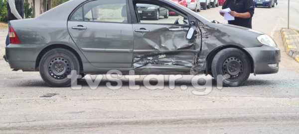 Τροχαίο στη Λαμία. Στο νοσοκομείο έγκυος οδηγός. (φωτο)