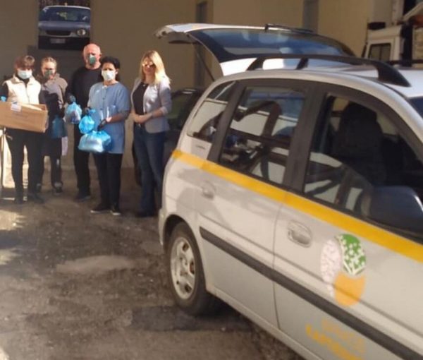 Θετική στον COVID μαγείρισσα στα γεύματα Αγάπης στο Καρπενήσι (video)