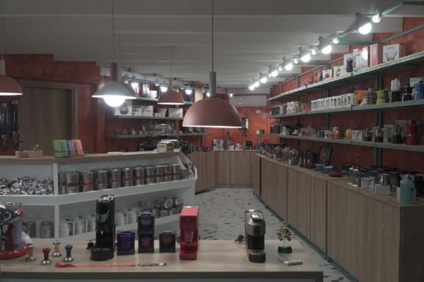 ΜΟΣΚΑΧΛΑΪΔΗΣ: Νέο κατάστημα στην οδό Θερμοπυλών 57!! (Φωτο-video)