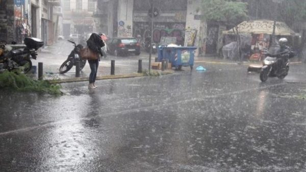 Έκτακτο Δελτίο ΕΜΥ: Έρχονται βροχές και καταιγίδες στη Στερεά Ελλάδα- Καμπανάκι από Θ. Κολυδά