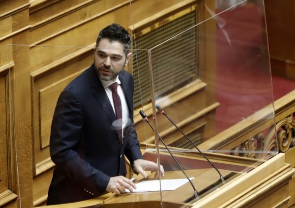 Σαρακιώτης: 185.000 μαθητές της χώρας & 15 σχολεία στη Φθιώτιδα χωρίς σχολικά γεύματα