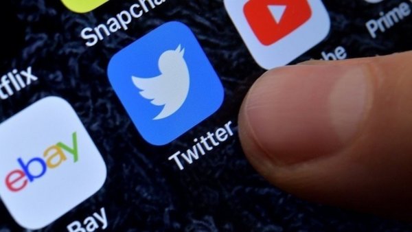 Twitter: θα μπλοκάρει λογαριασμούς, μετά από 5 tweet παραπληροφόρησης για τα εμβόλια