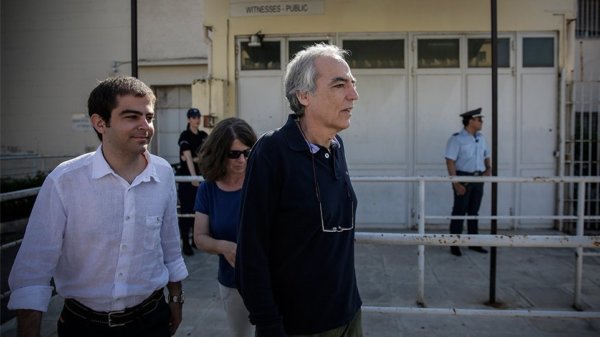 Κούρτοβικ: Θα ζητήσω διακοπή της ποινής του Κουφοντίνα