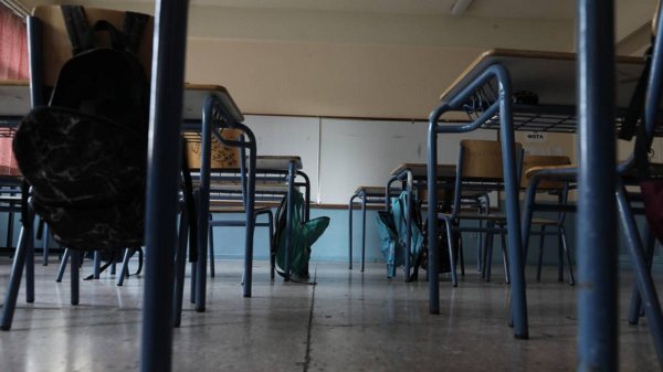Κρούσματα σε μαθητές στους δήμους Καρπενησίου και Αγράφων