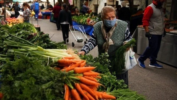 Κανονικά η λαϊκή αγορά το Σάββατο στο κέντρο της Λαμίας
