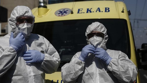 Δεκάδες διακομιδές ασθενών με covid από τη Μαλεσίνα. (video)