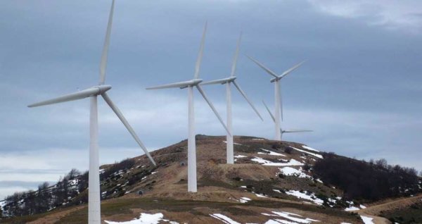 Καθιστική διαμαρτυρία την Τετάρτη στην Κάρυστο. Στους δρόμους πολίτες και αρχές